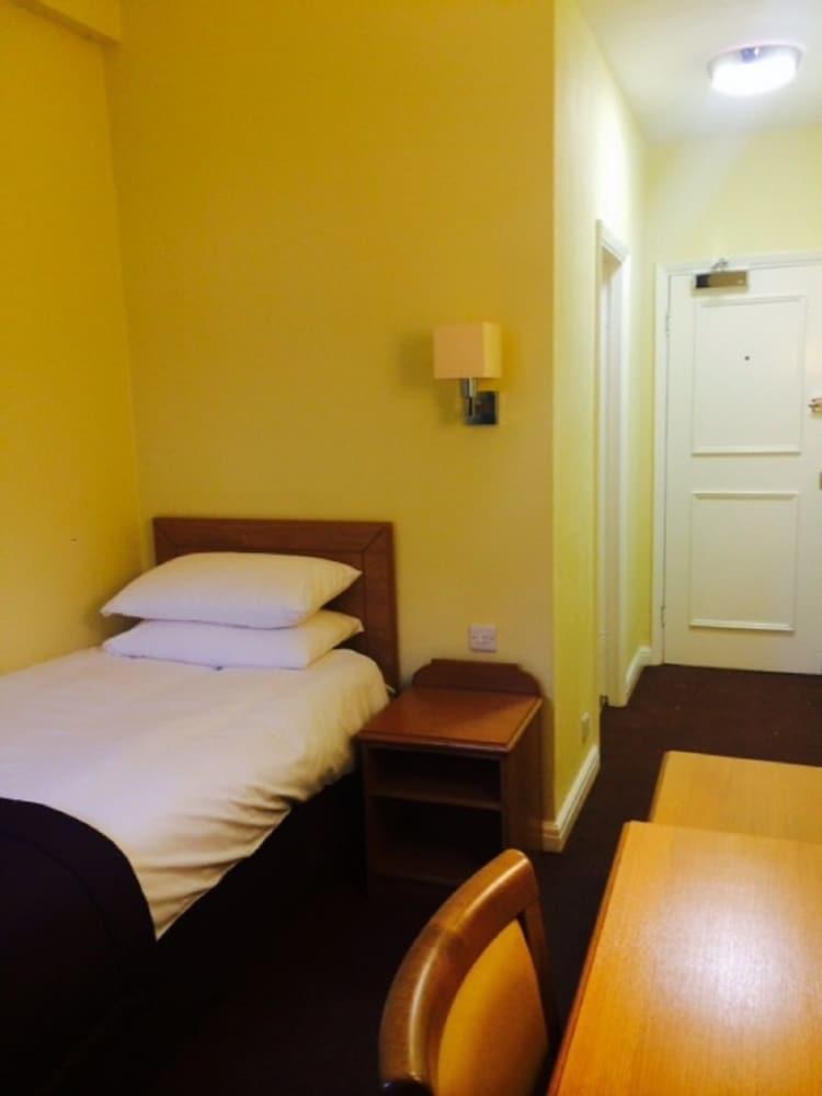 Dolphin Sa1 Hotel Swansea Exterior foto